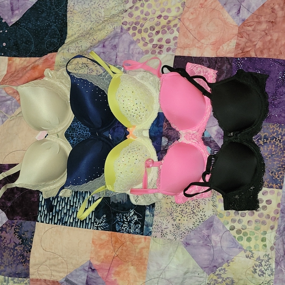 Victoria Secret Push up Bras
